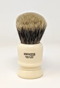 The Big One - Zenith Resin Manchurian Brush With 31mm x 57mm Made In Italy M27