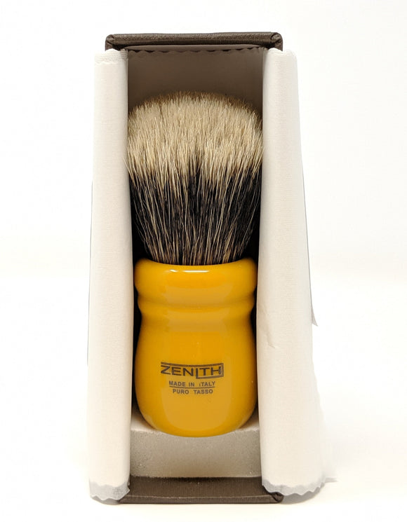 Butterscotch Chubby - Large Knot Manchurian Brush by Zenith Made In Italy M26